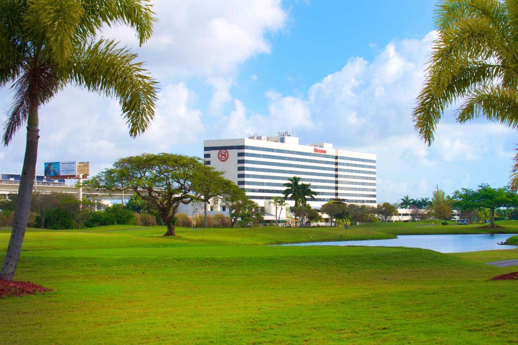 Sheraton Miami Airport Hotel And Executive Meeting Center Exterior foto