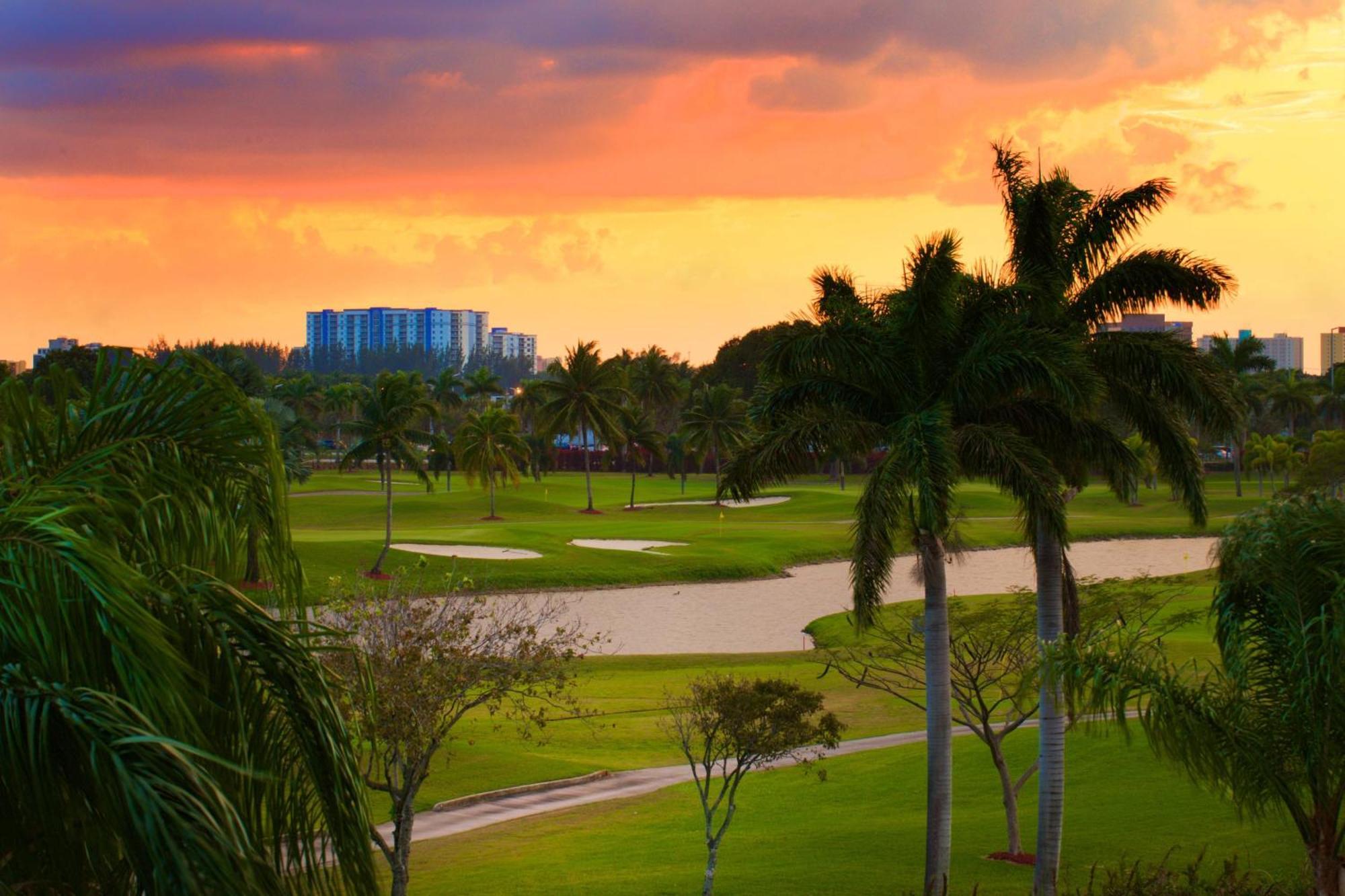 Sheraton Miami Airport Hotel And Executive Meeting Center Exterior foto